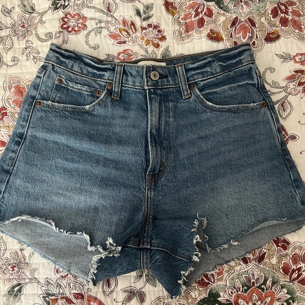 High rise Abercrombie Shorts